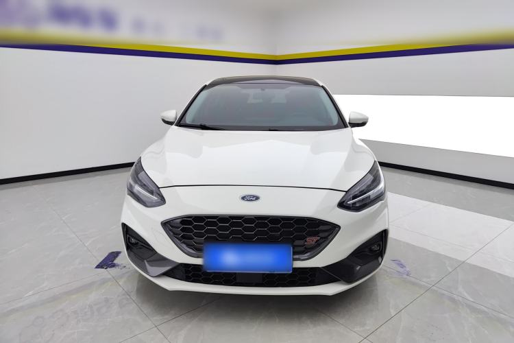 Used Ford Focus 2021 Hatchback EcoBoost 180 Automatic Titanium Edition
