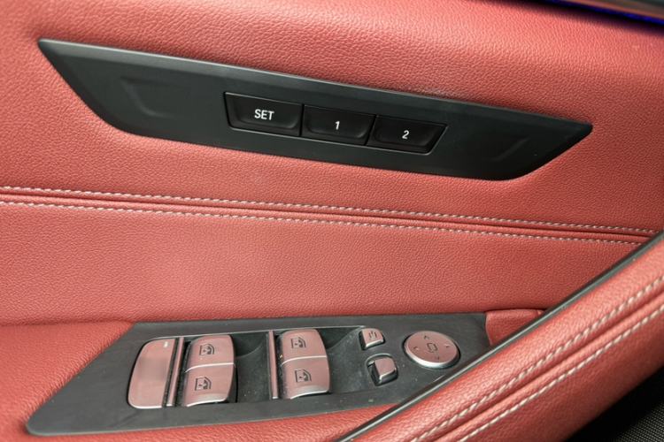 Used BMW 5 Series 2022 Second Facelift 525Li M Sport Package