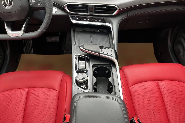 Used Changan UNI-T 2020 1.5T Flagship Version
