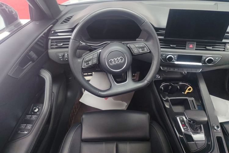 Used Audi A4L 2024 40 TFSI Luxury Dynamic Edition