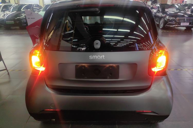 Used  fortwo 2018 1.0L 52kW Hardtop Passion Edition China V Standard
