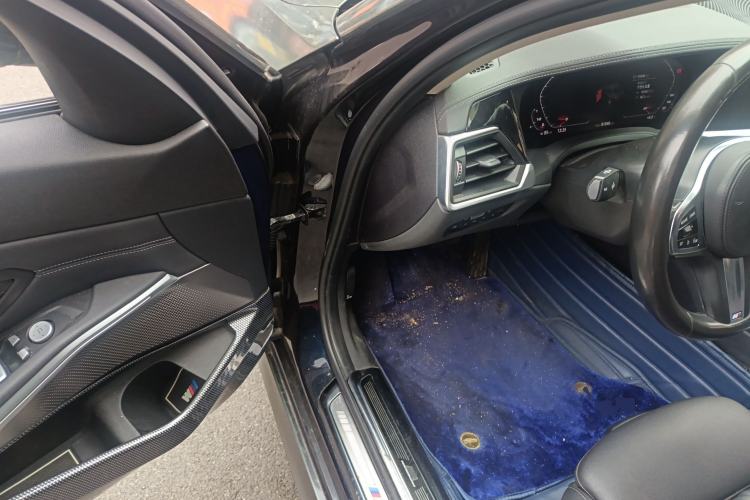 TDK.VehicleDetails.img