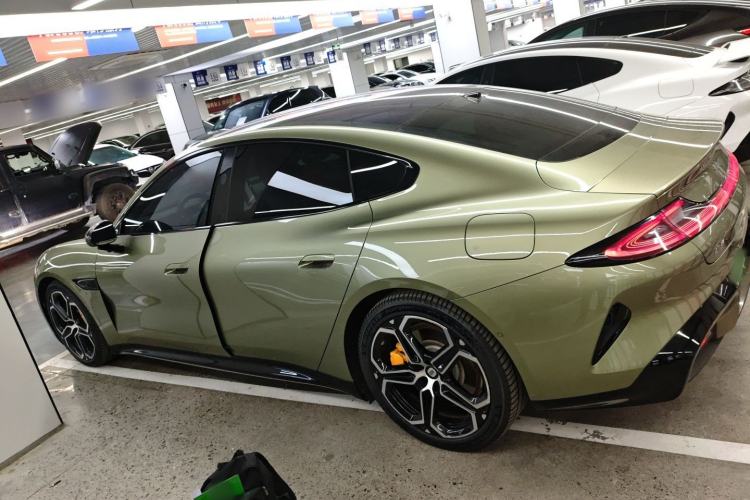 Used  SU7 2024 Four-Wheel Drive Ultra-Long Range Advanced Intelligent Driving Max Edition
