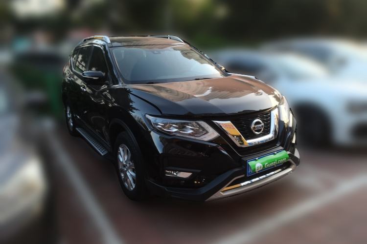 Used Nissan X-Trail 2023 Classic 2.0L Two-Wheel Drive Smart Connect Premium Edition
