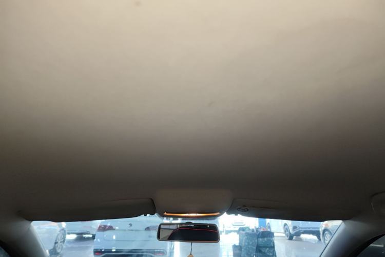 Used Volkswagen Polo 2016 1.4L Manual Fashion Model