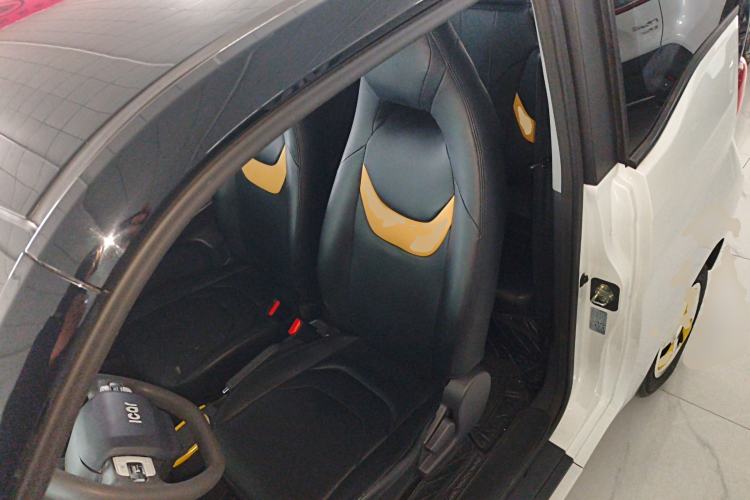 Used Chery QQ Ice Cream 2022 120km Conical Shape Lithium Iron Phosphate