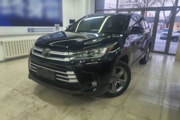 Used Toyota Highlander 2018 2.0T Four-Wheel Drive Luxury Version 7 Seats China VI Standard
