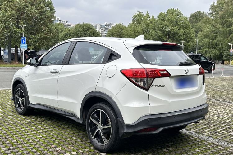 Used Honda Vezel 2020 1.5L CVT Pioneer Edition