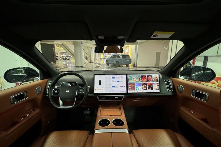 Used Li Auto L8 2023 Air model
