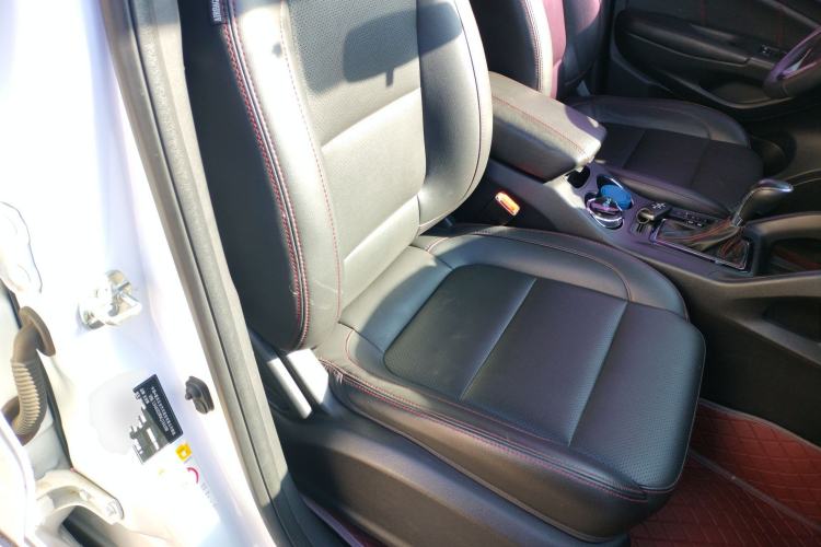 Used Changan CS75 2016 1.8T Automatic Elite Model China V Standard
