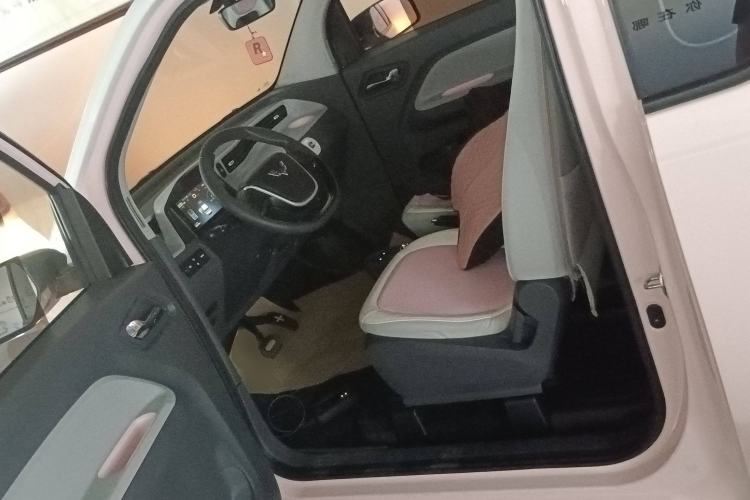 Used Wuling Hongguang MINIEV 2021 Macaron Premium Model – Lithium Iron Phosphate
