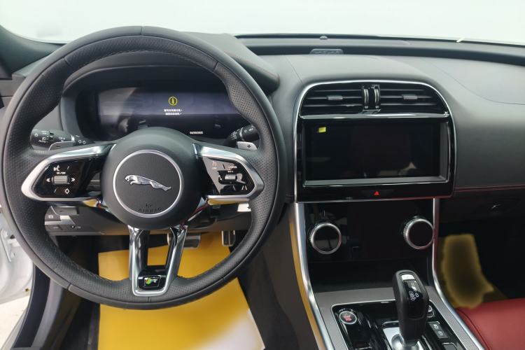 Used Jaguar XEL 2024 2.0T 250 PS R-DYNAMIC S Advanced Sport Edition
