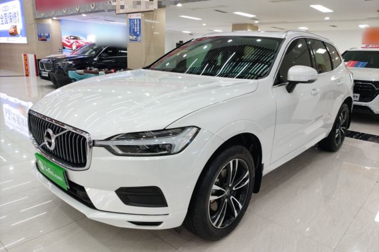 Used Volvo XC60 2019 T5 4x4 Smart Edition China V Standard