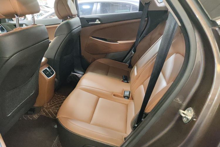 Used Hyundai Tucson 2015 1.6T Dual-Clutch Two-Wheel-Drive Smart Model