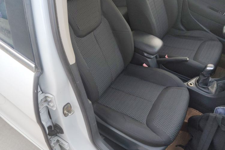 Used Peugeot 308 2014 Enjoy Edition Classic 1.6L Manual YouShang Model
