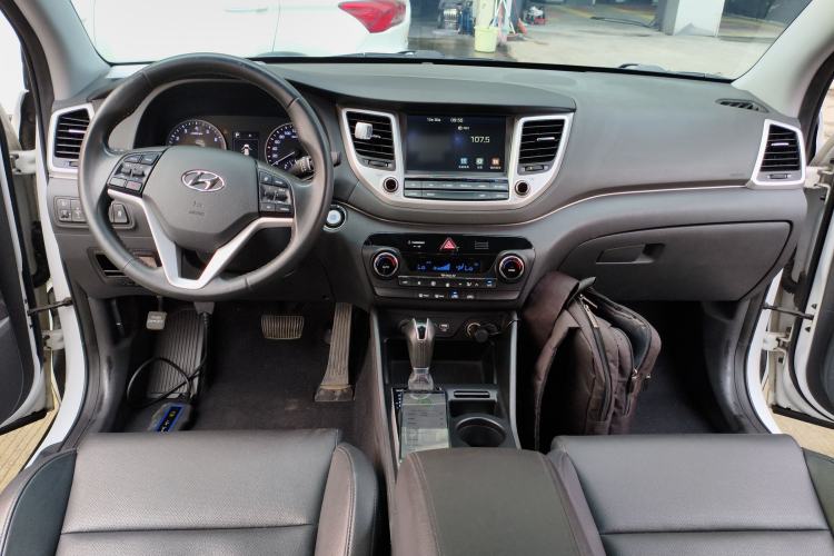 Used Hyundai Tucson 2015 1.6T Dual-Clutch Two-Wheel-Drive Smart Model