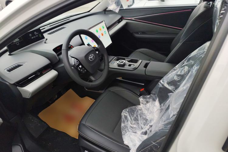 Used Toyota bZ5 2025 Model 550 PRO