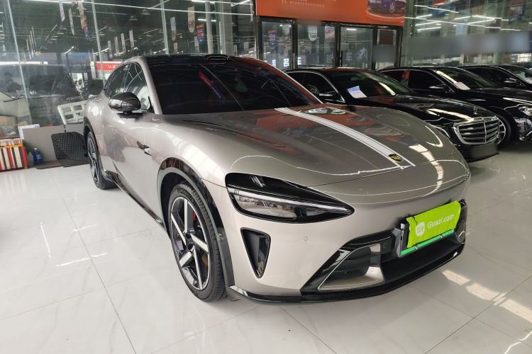 Used  YU7 2025 Ultra-Long Range High-Performance All-Wheel-Drive Max Edition
