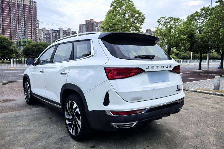 Used Jetour X90 2019 1.5T Automatic Luxury Model 5 Seats Emission Standard China V
