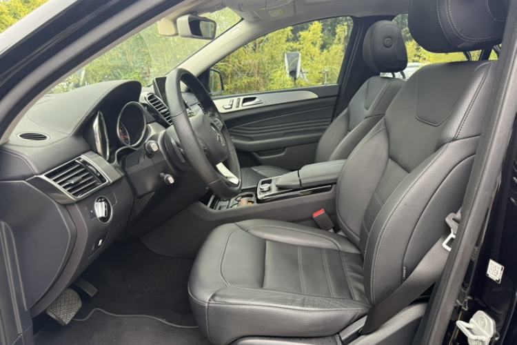 Used Mercedes-Benz GLE Coupe 2015 GLE 320 4MATIC Coupe SUV
