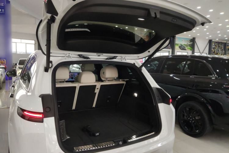 Used Li Auto L7 2023 Pro Model
