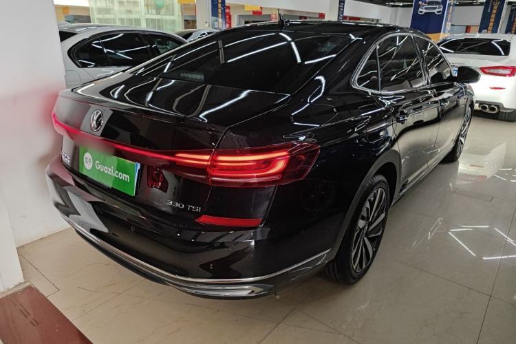 Used Volkswagen Passat 2022 330TSI Luxury Edition
