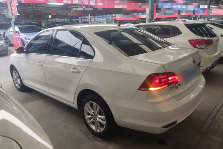 Used Volkswagen Santana 2016 1.6L Automatic Comfort Edition
