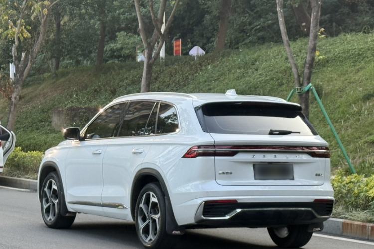 Used Geely Auto Monjaro L 2021 2.0TD DCT EVO Two-Wheel Drive Prestige Version
