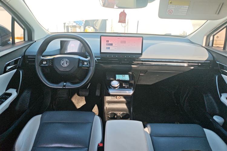 Used MG 4 EV 2023 415 km Range Sea-Faring Champion Edition