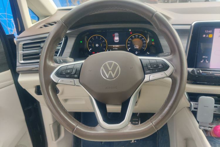 Used Volkswagen Viloran 2022 380TSI Luxury Edition