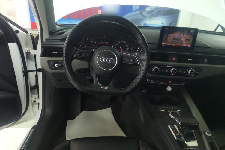 Used Audi A4L 2018 30th Anniversary Edition 40 TFSI Trendy Model
