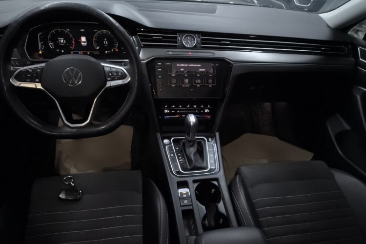 Used Volkswagen Magotan 2020 330TSI DSG Luxury Edition
