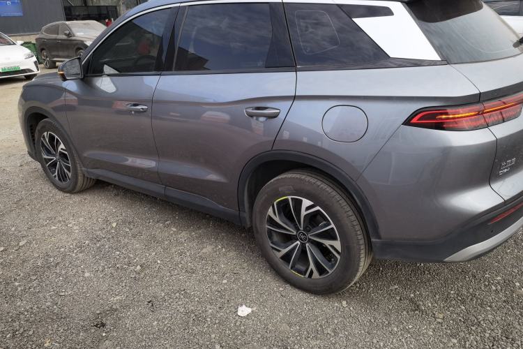 Used BYD Song Pro New Energy 2025 Second-Generation DM-i 75KM Leading Edition
