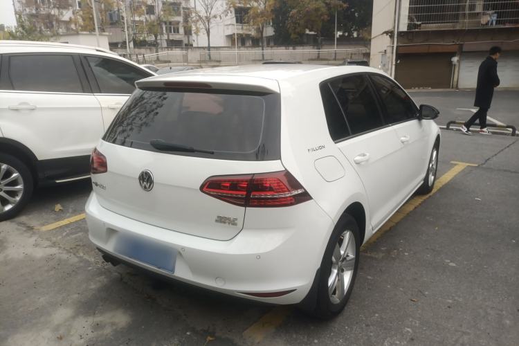 Used Volkswagen Golf 2017 230TSI Automatic Comfort Edition – Celebrating Milestone of One Million Units
