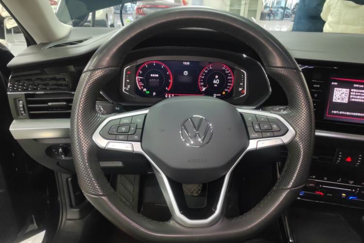 Used Volkswagen Passat 2022 330TSI Starry Luxury Edition
