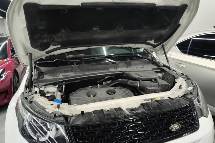 Used Land Rover Discovery Sport 2017 2.0T PURE
