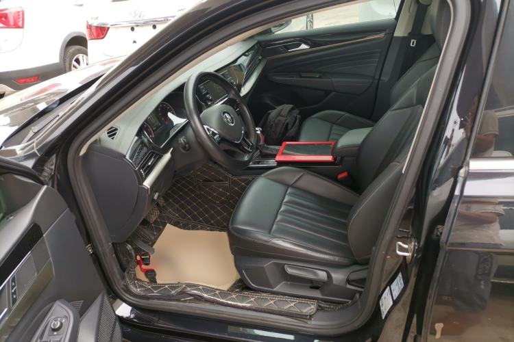 Used Volkswagen Passat 2019 280TSI Business Edition China VI