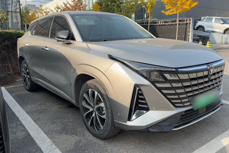 Used Changan UNI-Z New Energy 2024 Blue Whale Smart Electric iDD 125km Excellence Model
