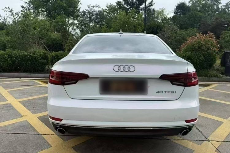 Used Audi A4L 2018 30th Anniversary Edition 40 TFSI Trendy Model
