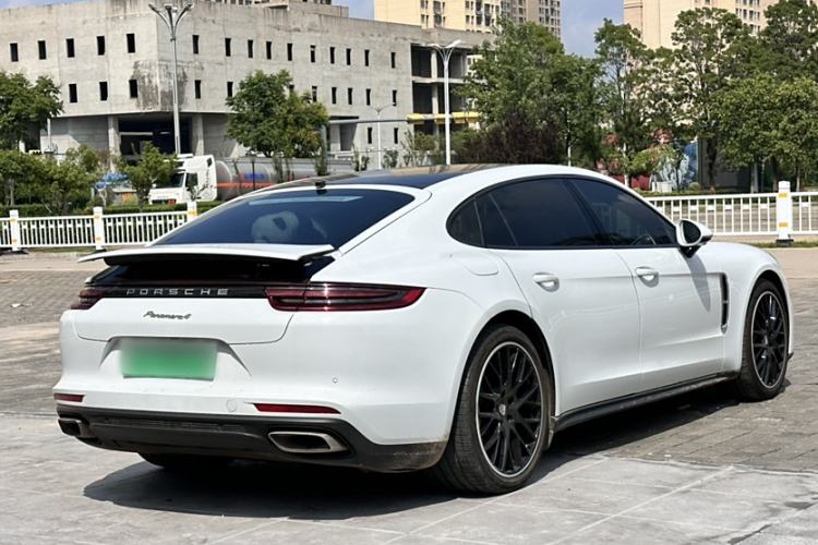 Used Porsche Panamera 2017 Panamera 4 E-Hybrid Executive Long Wheelbase 2.9T
