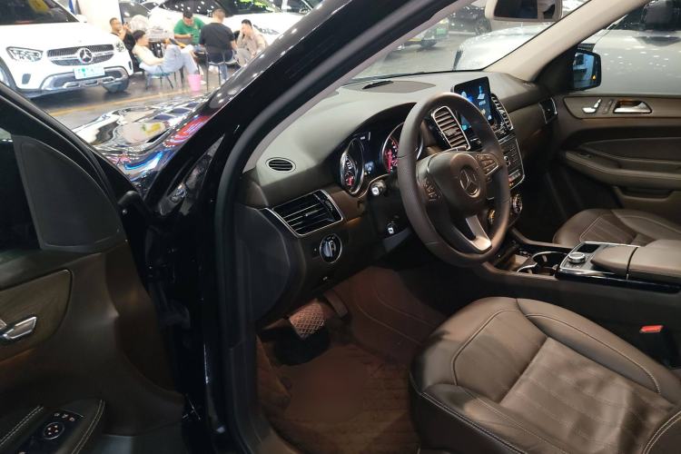 Used Mercedes-Benz GLE 2017 GLE 320 4MATIC Dynamic Model
