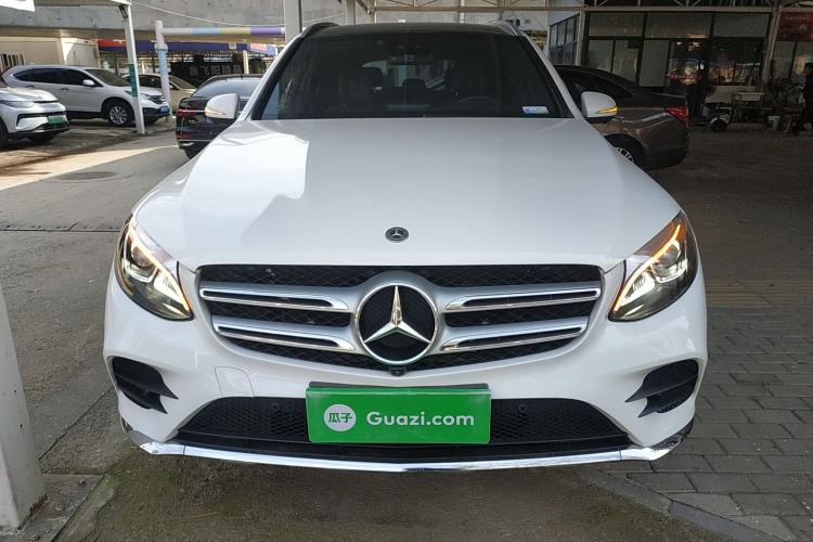 Used Mercedes-Benz GLC 2018 GLC 260 4MATIC Luxury Model