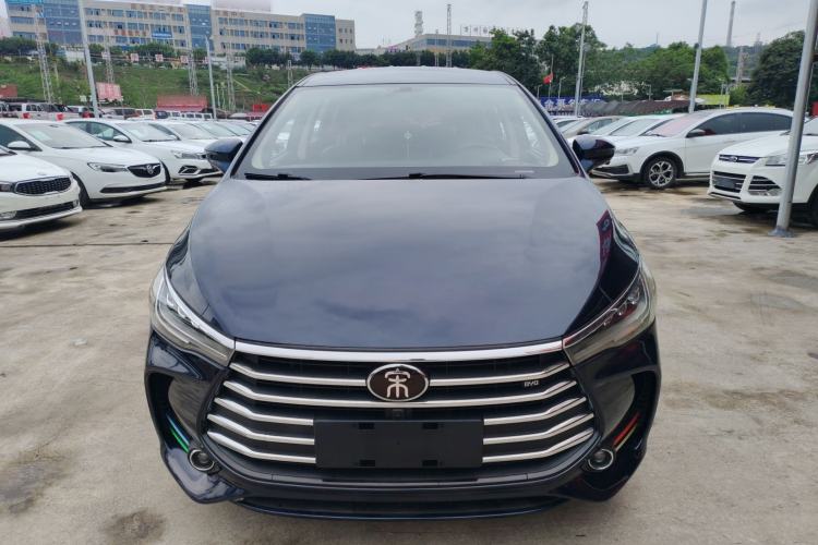 Used BYD Song MAX 2018 1.5T Automatic Smart Connect Luxury 6-Seater