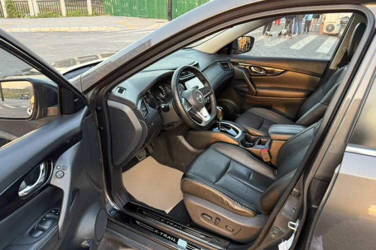 Used Nissan X-Trail 2019 2.0L CVT Smart Connect Comfort Edition 2WD