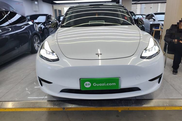 Used Tesla Model Y 2024 Rear-Wheel-Drive Version
