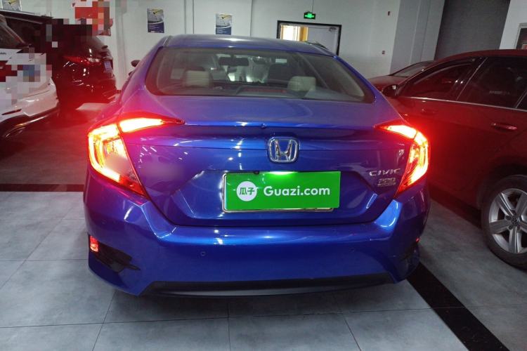 Used Honda Civic 2016 220TURBO CVT Prestige Edition
