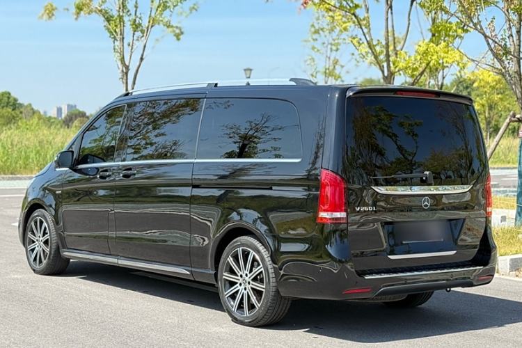 Used Mercedes-Benz V-Class 2021 V 260 L Long-wheelbase Luxury Edition
