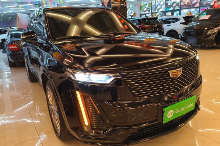 Used Cadillac XT6 2021 2.0T Six-Seater Four-Wheel-Drive Luxury Version
