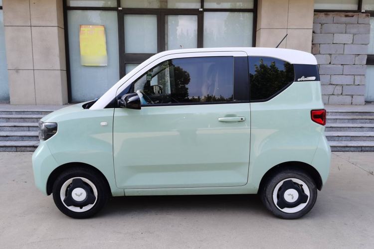 Used Wuling Hongguang MINIEV 2021 Macaron Fashion Model Lithium Iron Phosphate
