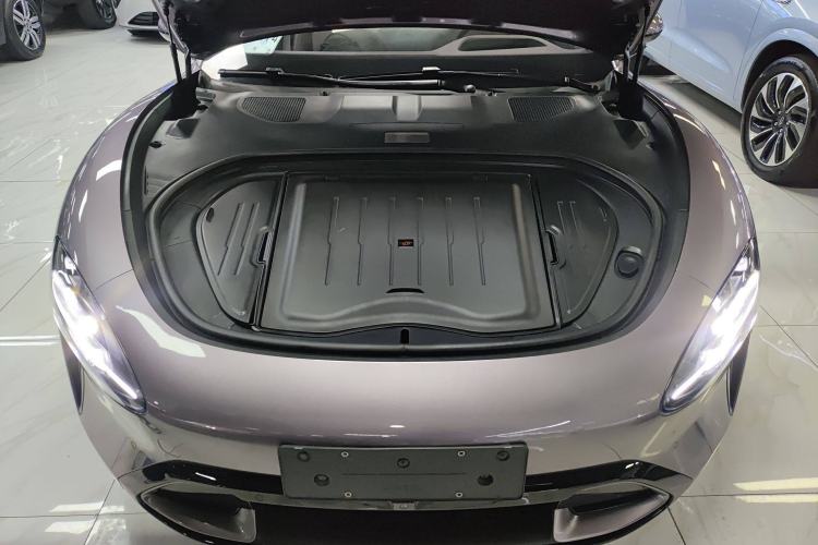 Used  SU7 2024 Four-Wheel Drive Ultra-Long Range Advanced Intelligent Driving Max Edition
